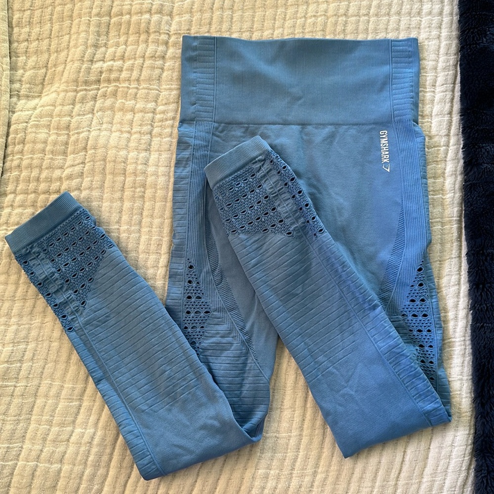 gym shark leggings